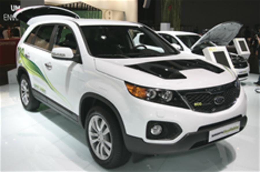 Kia plans diesel-hybrids 