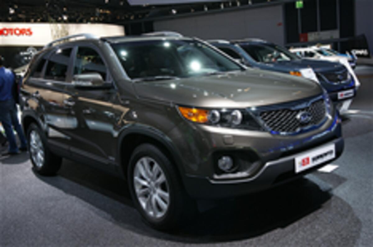 Latest high-res pics: Kia Sorento 