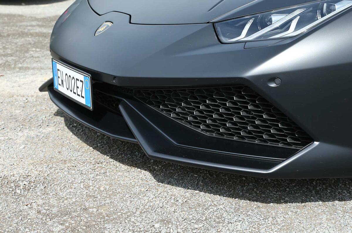 lamborghini-huracan-10.jpg