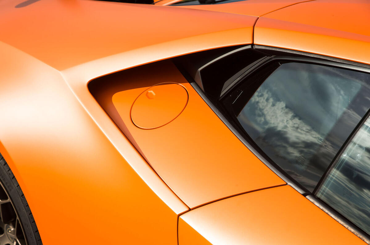 Lamborghini Huracán Performante air intake
