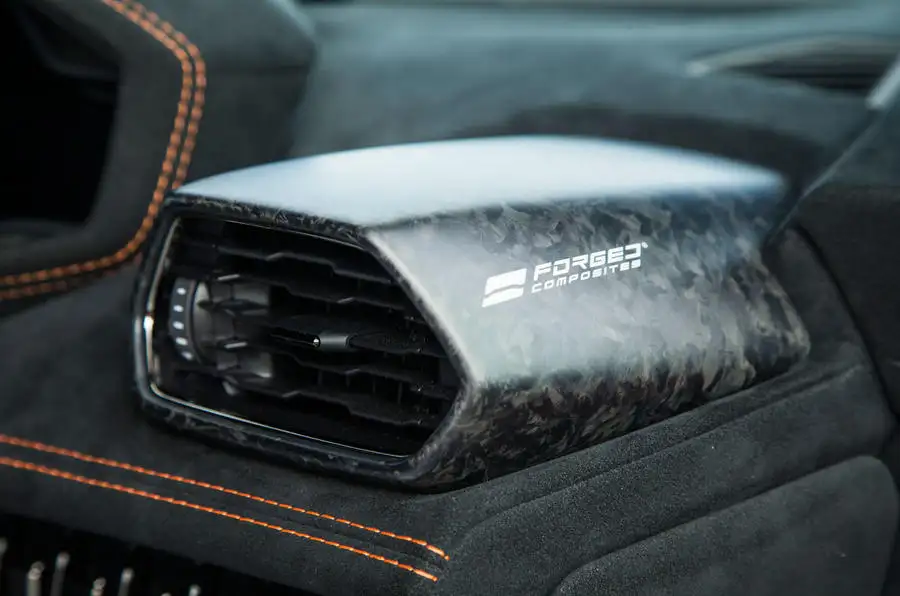 Lamborghini Huracan Performante Interior Autocar