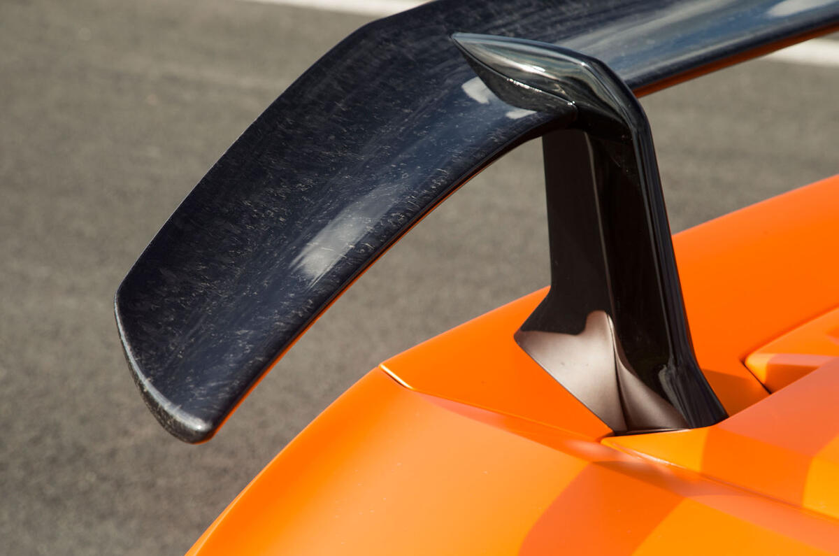 Lamborghini Huracán Performante ALA wing