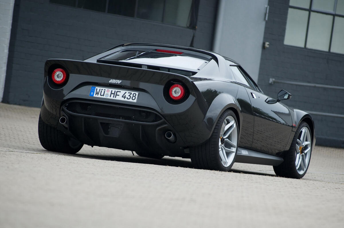 stratos 2 specs