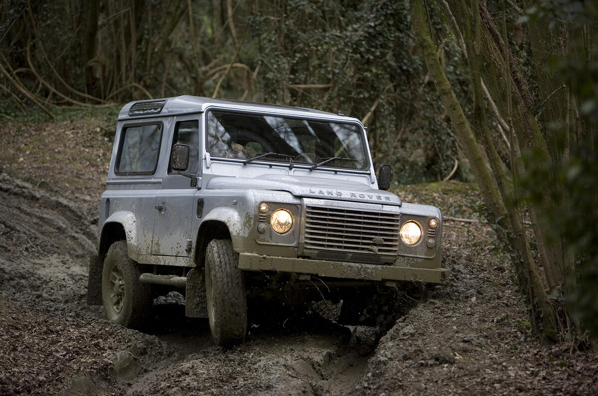 Land Rover sales rise again