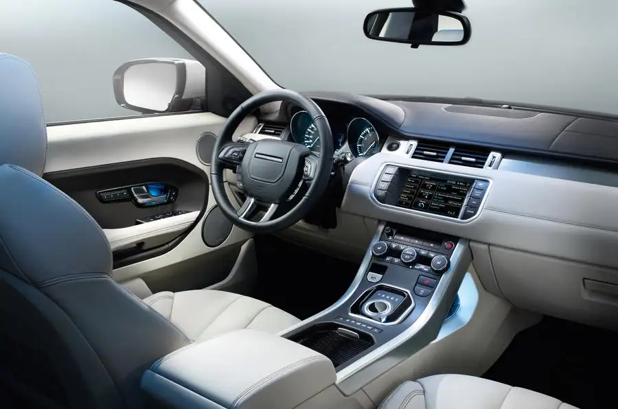 Range Rover Evoque: interior details | Autocar