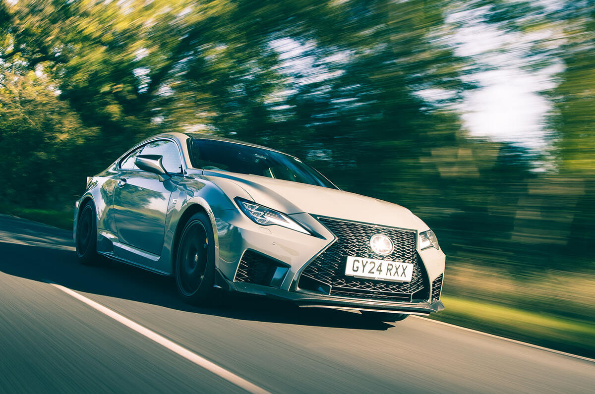 Lexus RCF Ultimate 2024 suivi avant 42