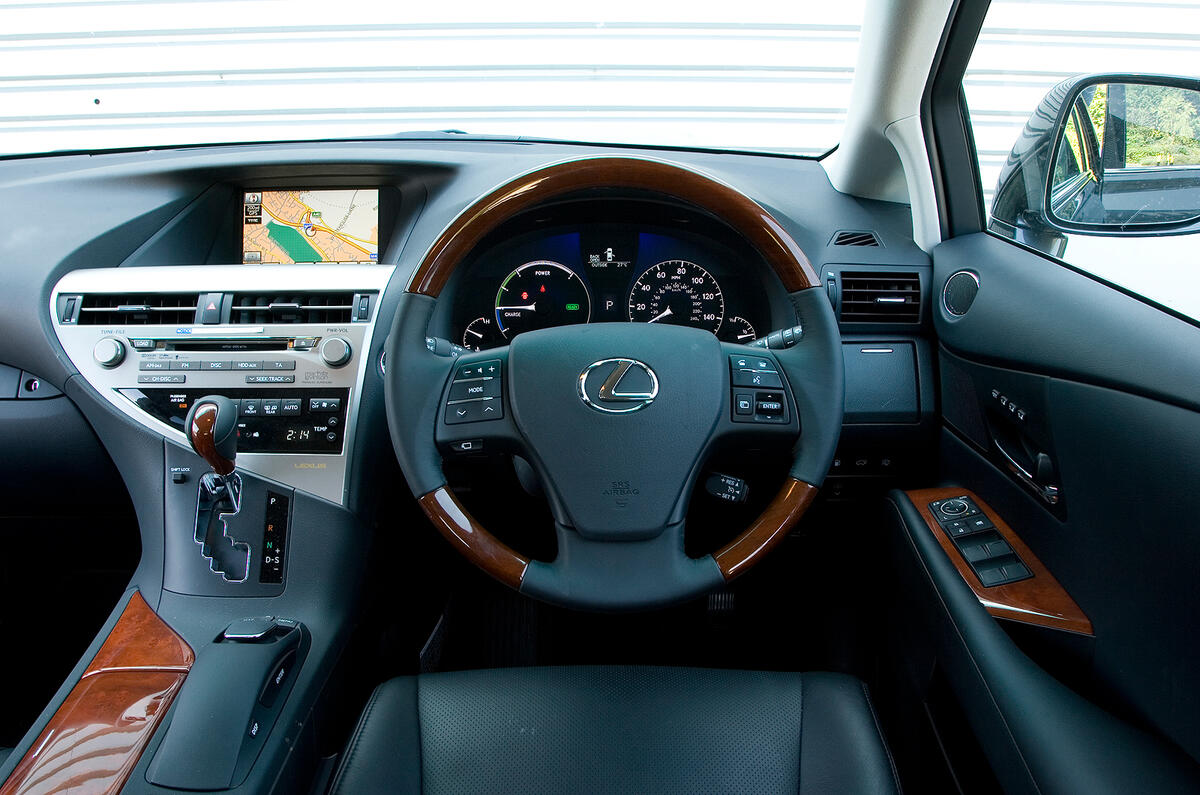 Lexus RX 2009-2015 interior | Autocar
