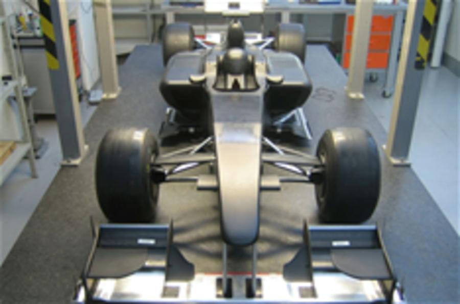 Lotus F1 car in hi-res