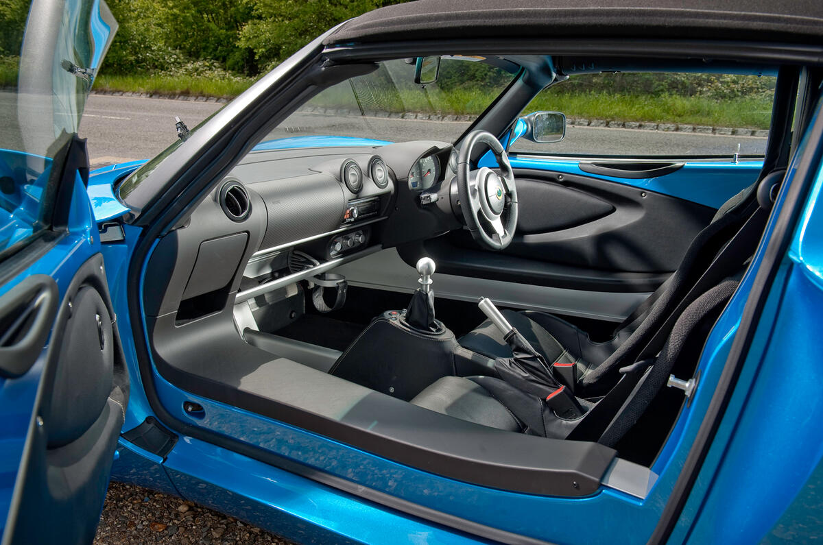 Lotus Elise Interior Autocar