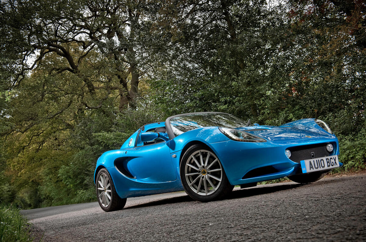 lotus-elise-review-2025-price-specs-autocar