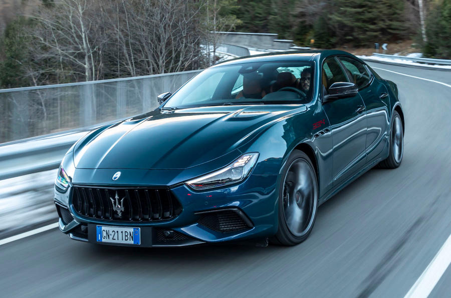 `maserati Ghibli 334 Ultima  eview 2023 01 front tracking