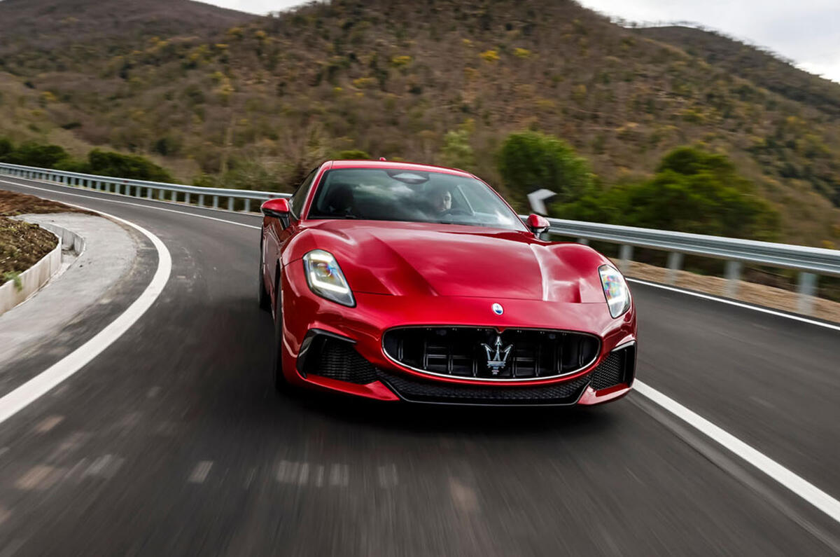 maserati granturismo trofeo essai routier 2023 05 suivi avant