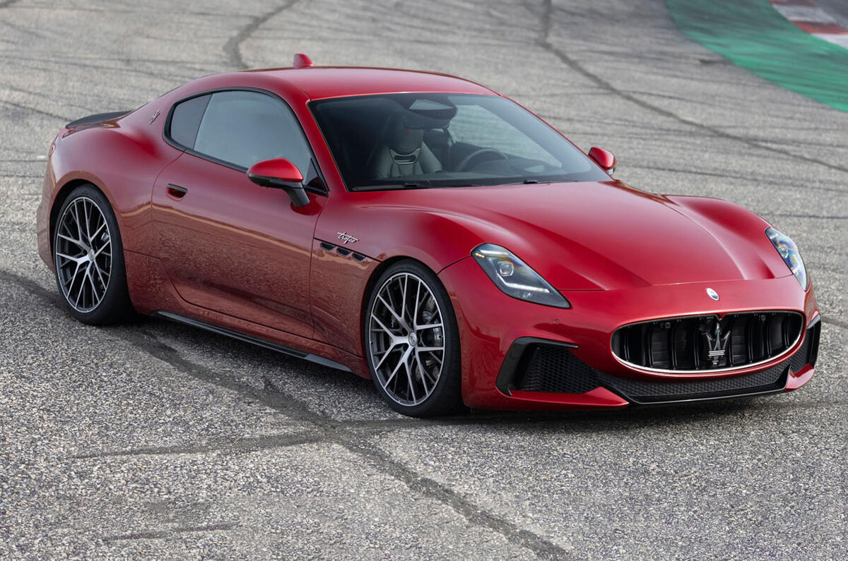 maserati granturismo trofeo essai routier 2023 19 statique avant