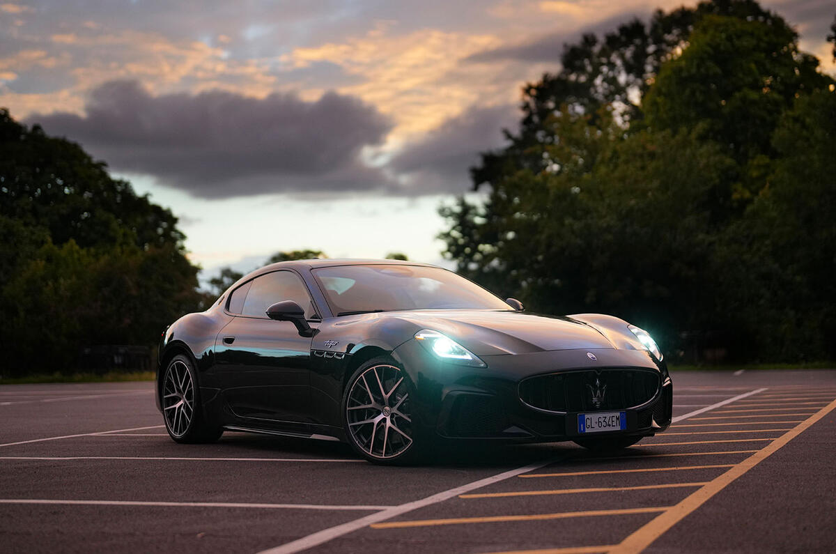 maserati granturismo trofeo uk review 2023 15 static front
