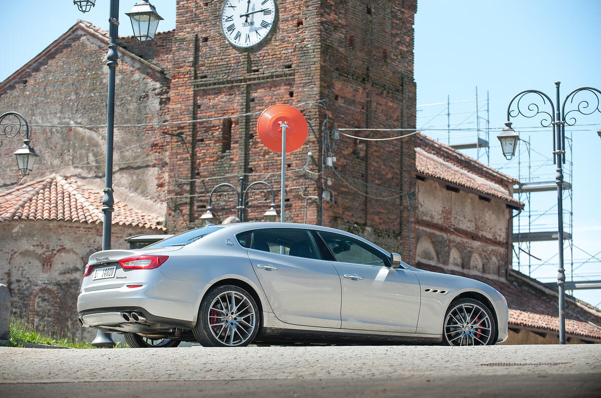 4 star Maserati Quattroporte