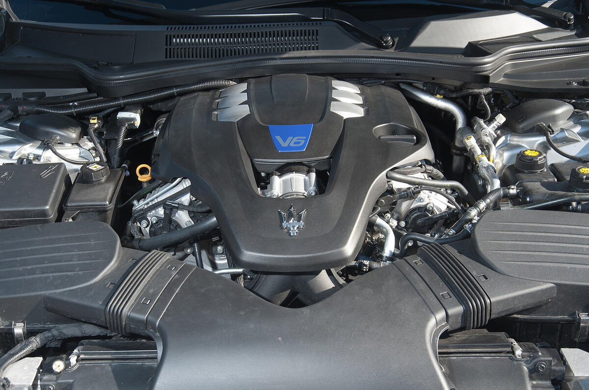 Maserati Quattroporte 3.0-litre V6 engine