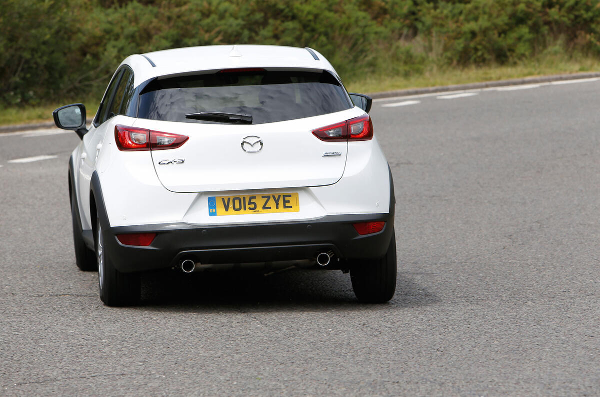 Mazda CX-3 rear cornering