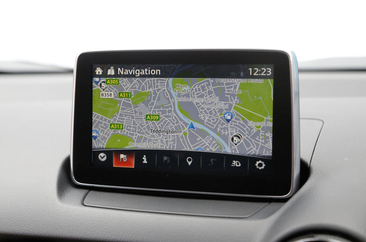 Mazda CX-3 infotainment system