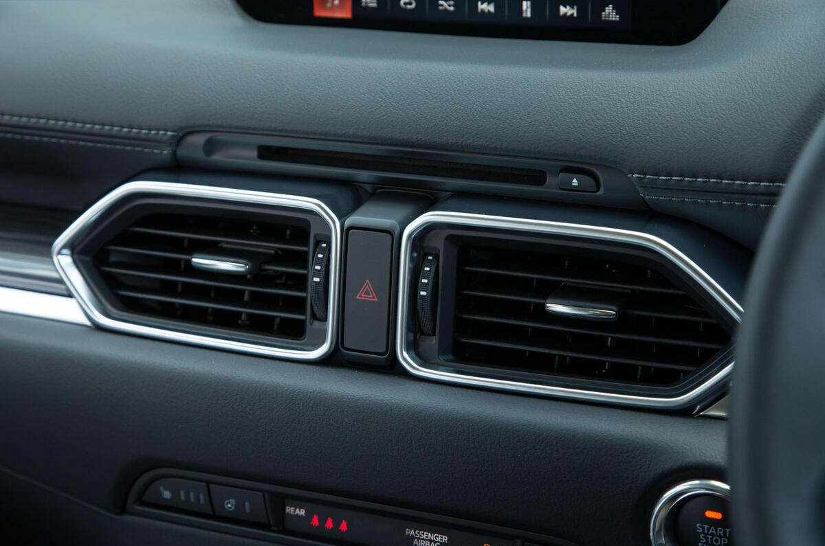 Mazda CX-5 air vents
