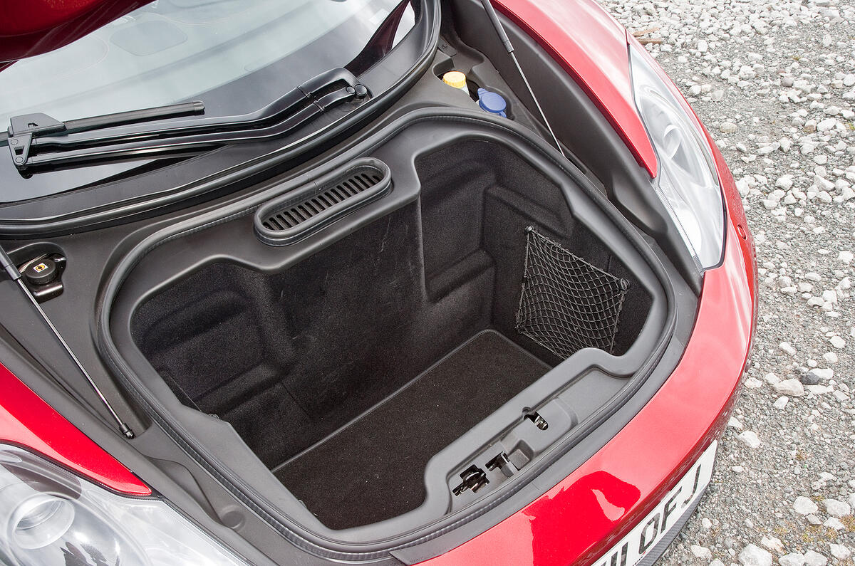 Leasing A Beat >> McLaren 12C 2011-2014 Review (2020) | Autocar Leasing A Beat >> McLaren 12C 2011-2014 Review (2020) | Autocar