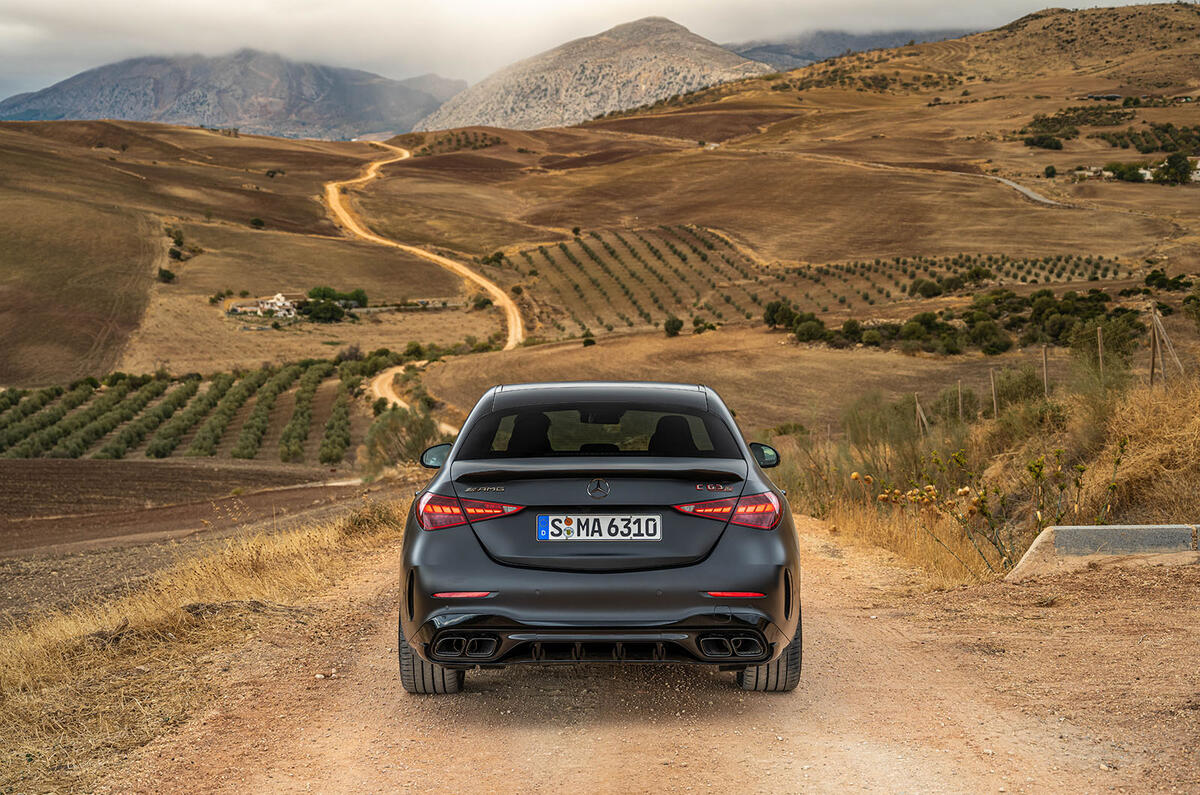 mercedes amg c63 e performance 19 arrière statique