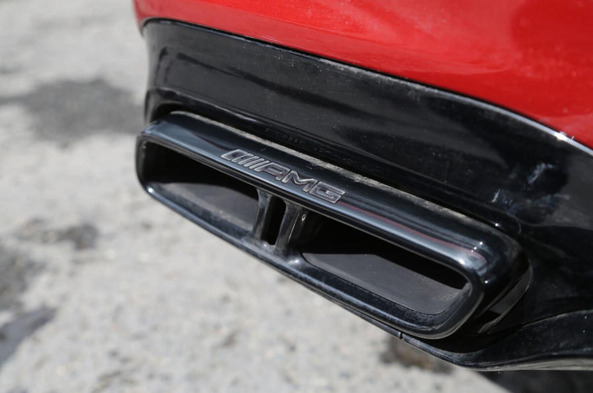 Mercedes-AMG E 63 quad exhaust