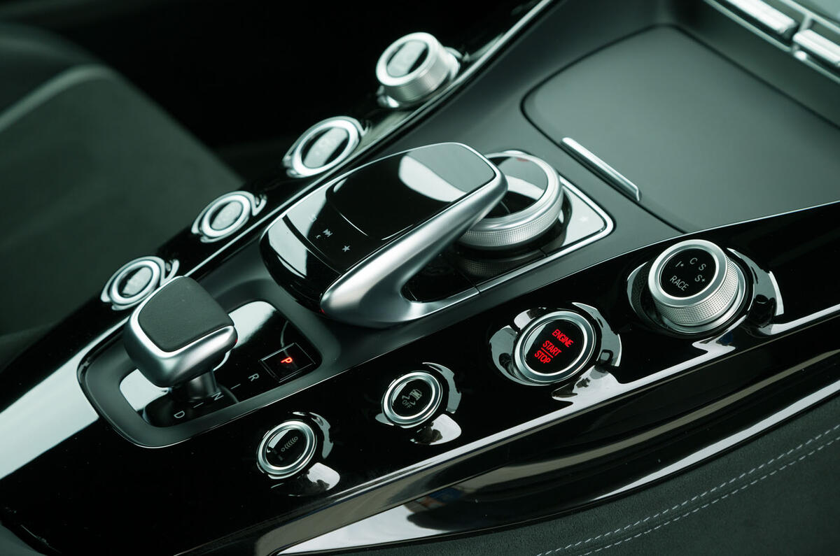 Mercedes-AMG GT R infotainment controller