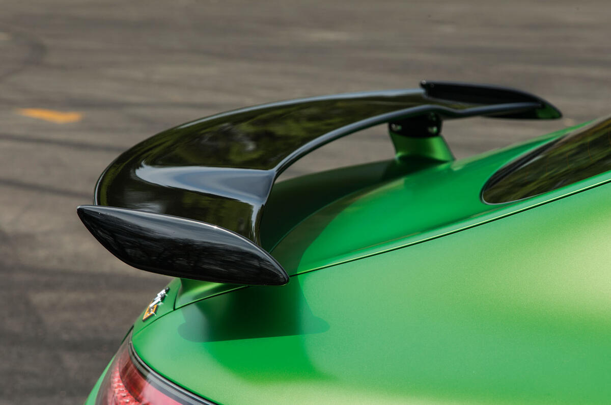 Mercedes-AMG GT R rear wing