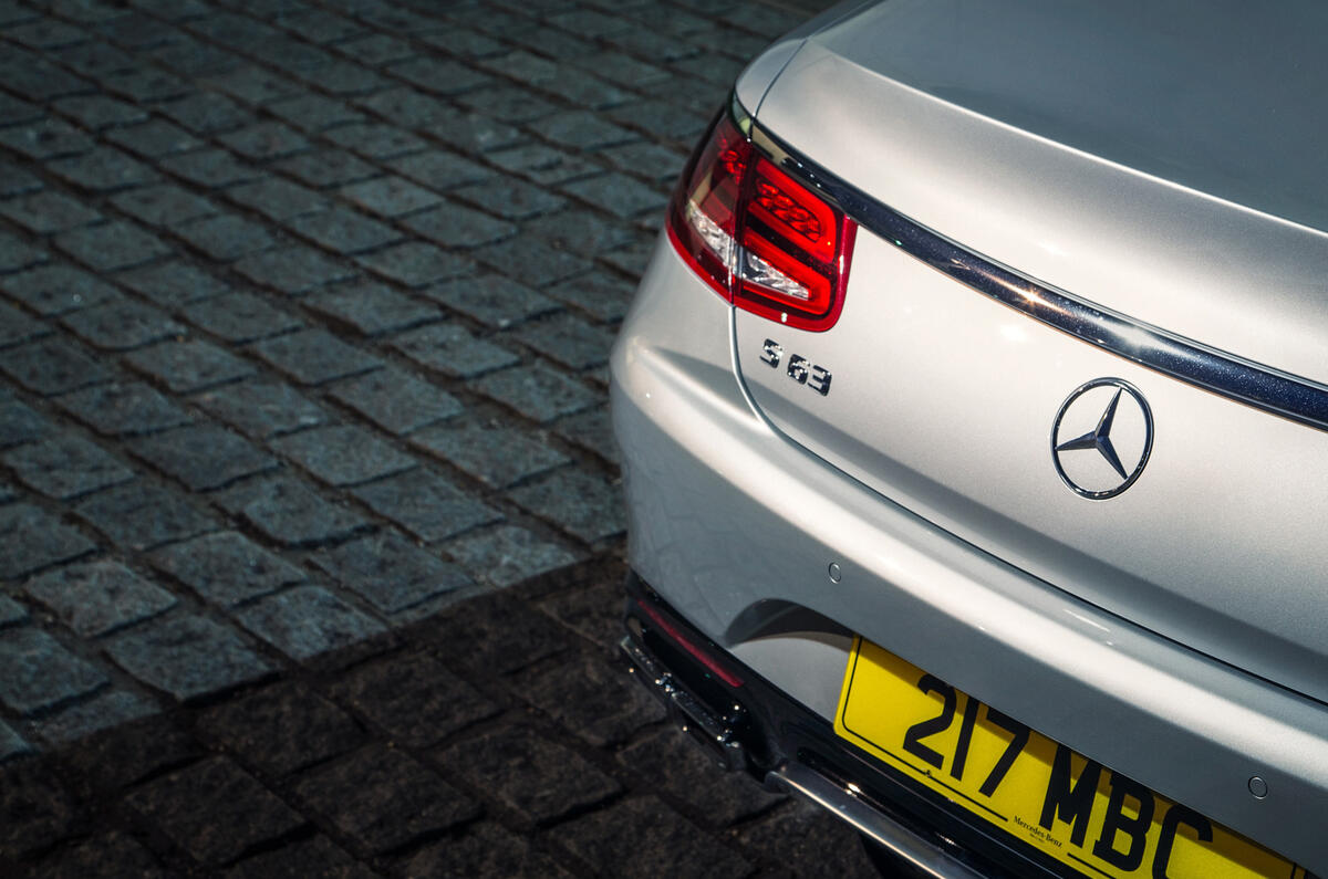 Mercedes-AMG S 63 Coupé badging