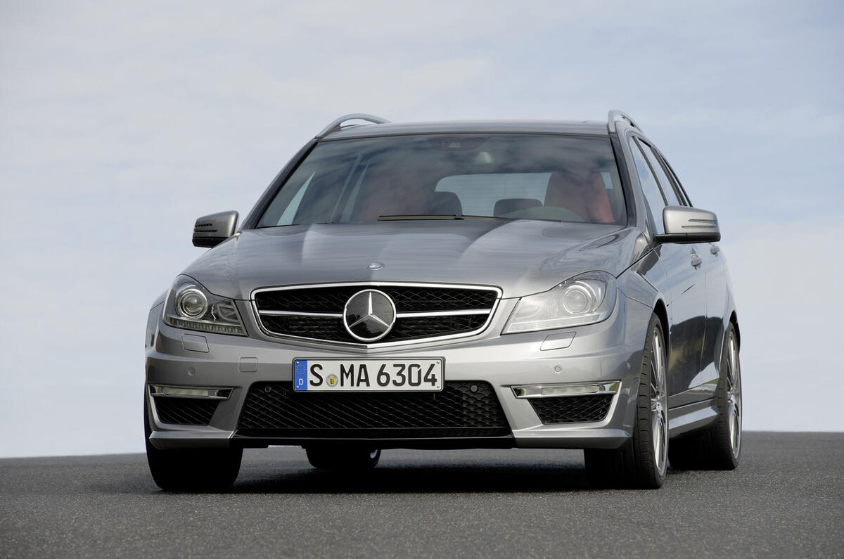 Мерседес бенц c63