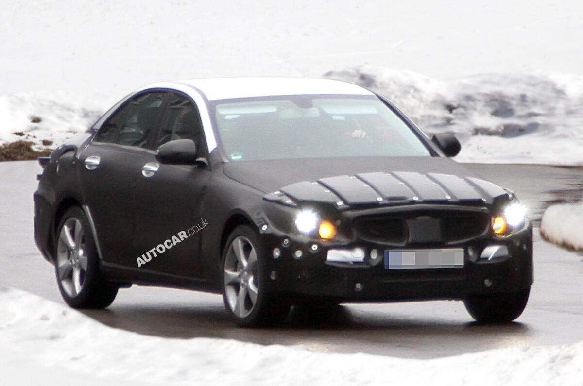 Spy pics: Mercedes C-class