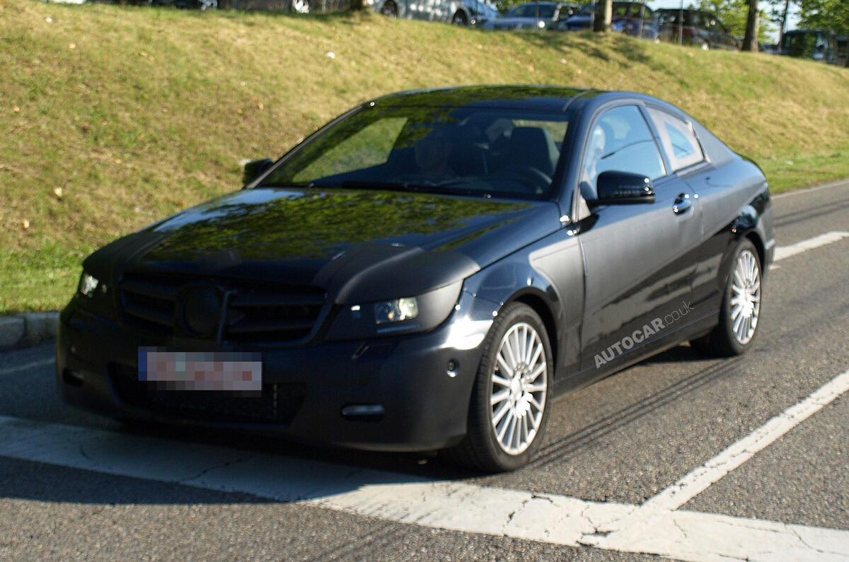 Mercedes C-class coupe: first pics