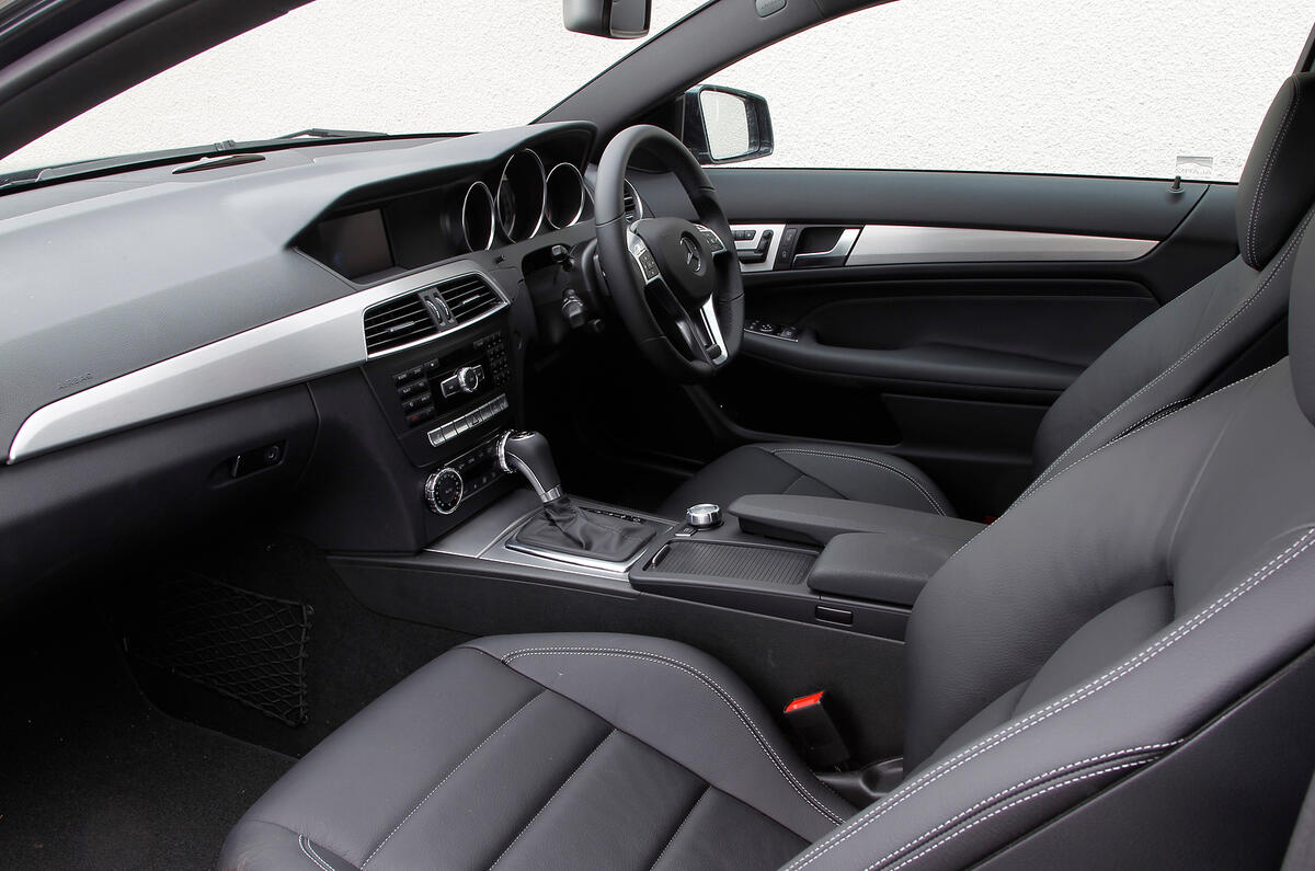 Mercedes-Benz C-Class Coupé interior