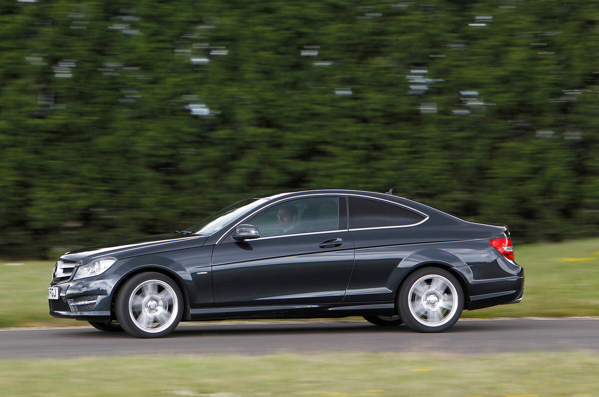 Mercedes-Benz C-Class Coupé side profile