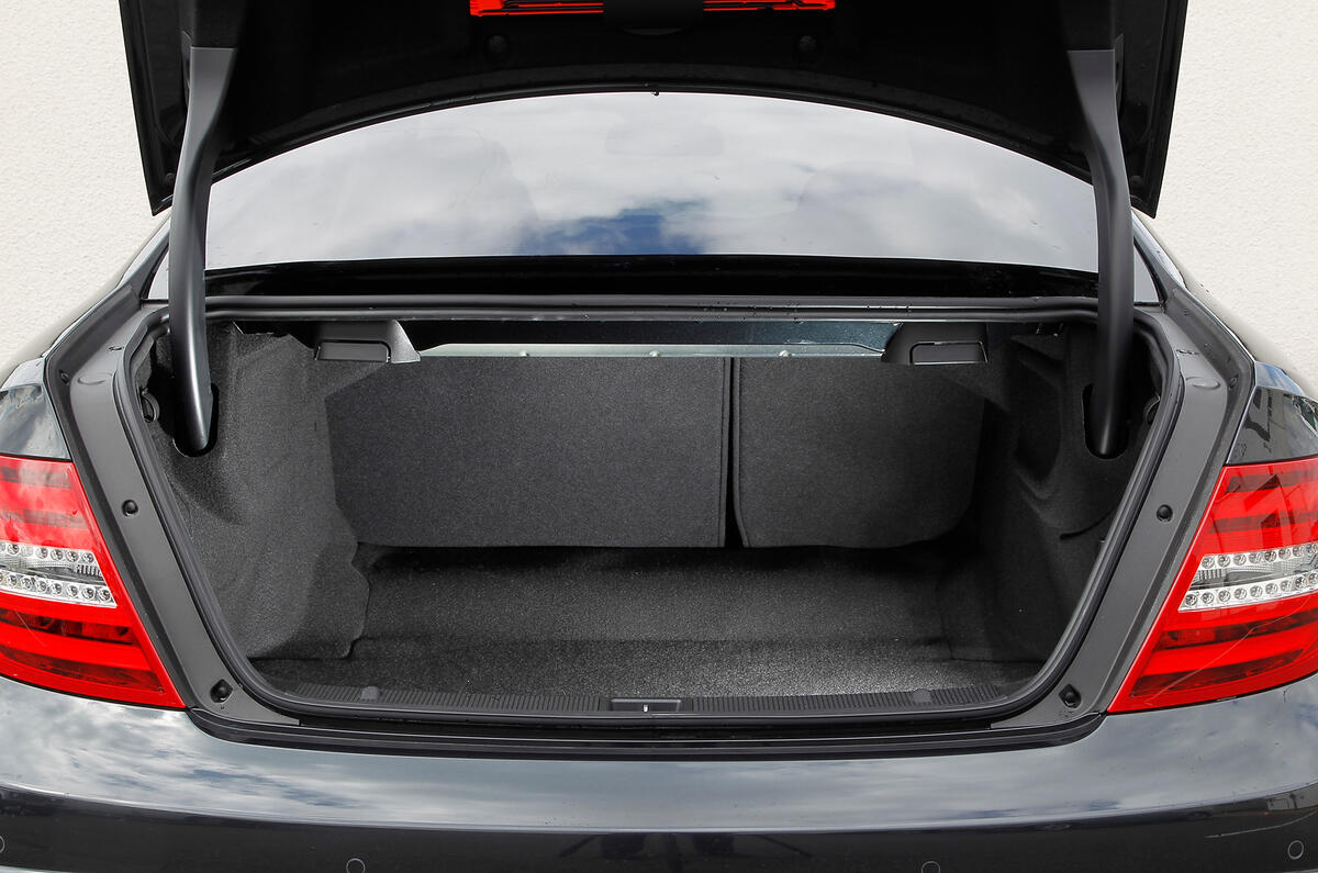 Mercedes-Benz C-Class Coupé boot space