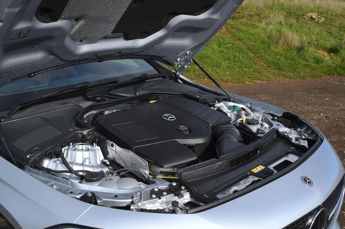 Mercedes Benz CLE 300e avis 2024 19 moteur