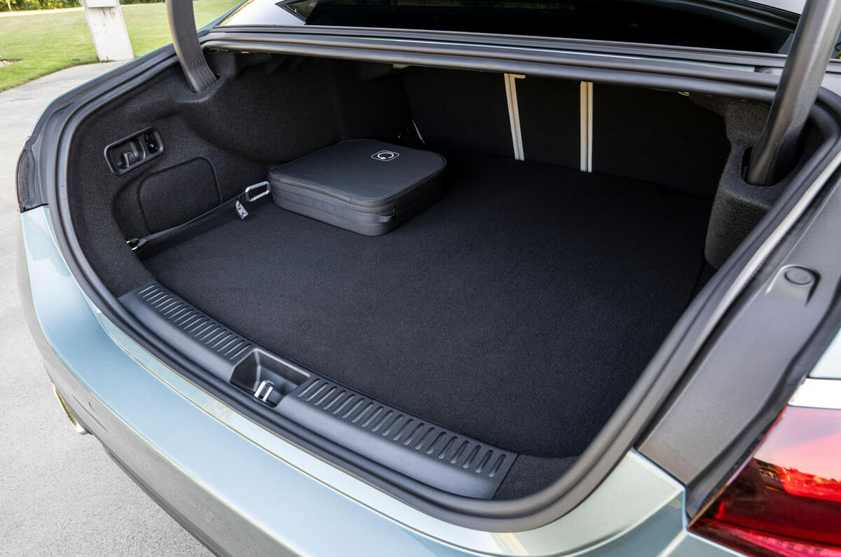 mercedes benz e class review 202314 boot