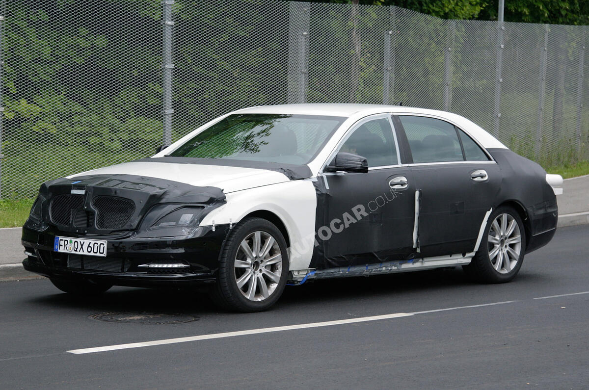 Merc plans new S-class in 2012