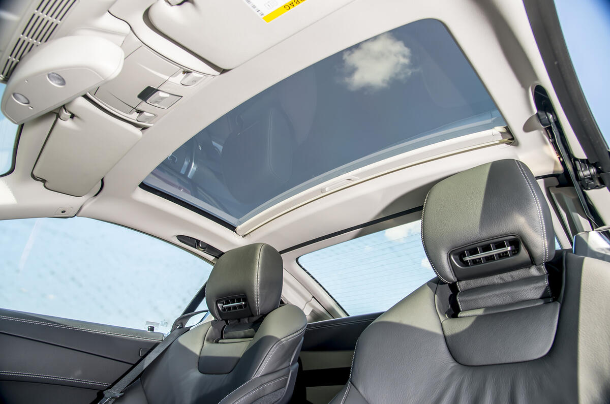 Mercedes-Benz SL sunroof