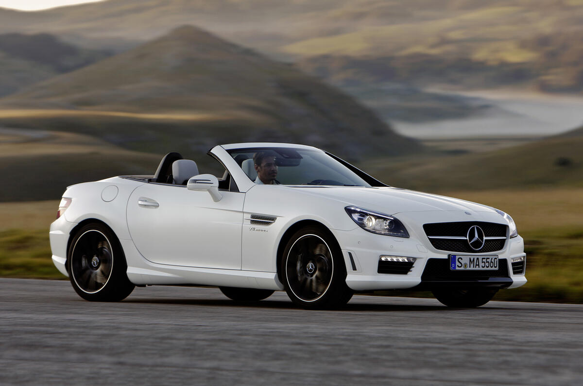 Mercedes SLK55 AMG revealed