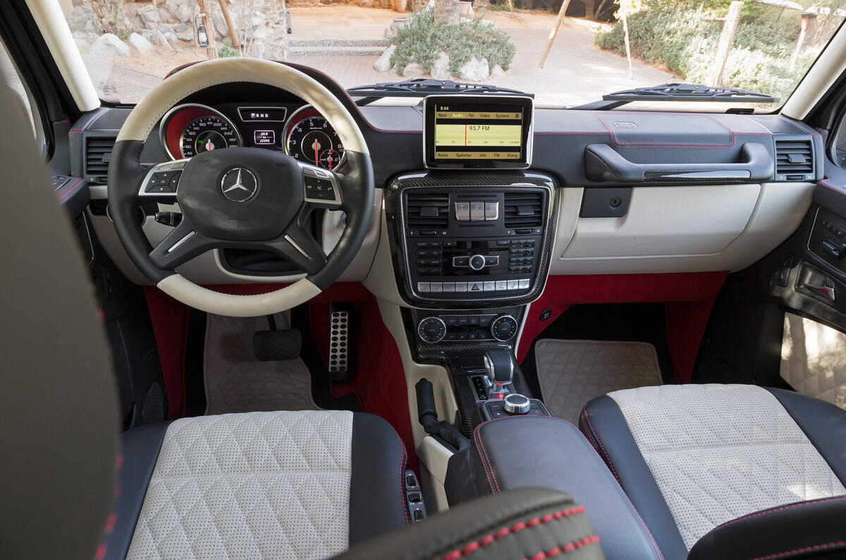 The driver's view from the Mercedes-AMG G 63 6x6