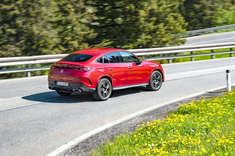 merecedes glc300 coupe avis 202305 virage arrière