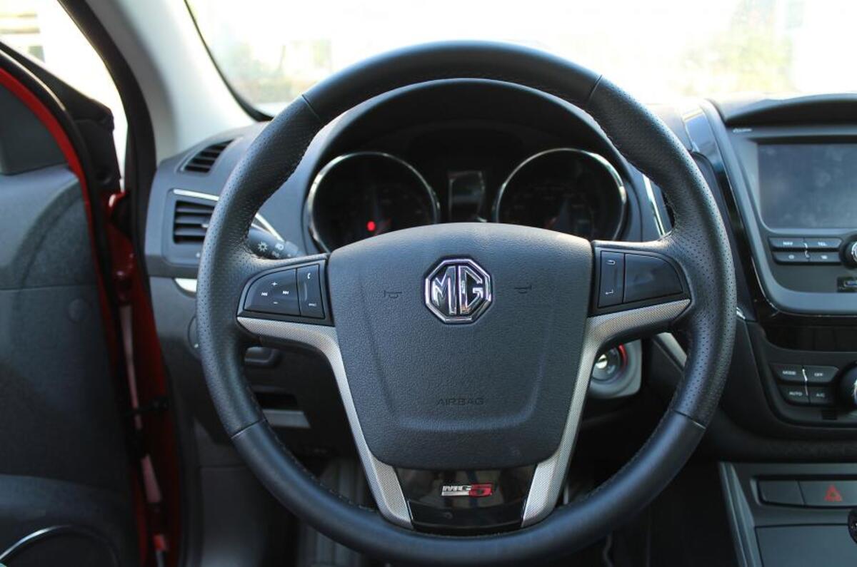 Review Motor MG5 Review 2020 Autocar Review Motor MG5 Review 2020 Autocar