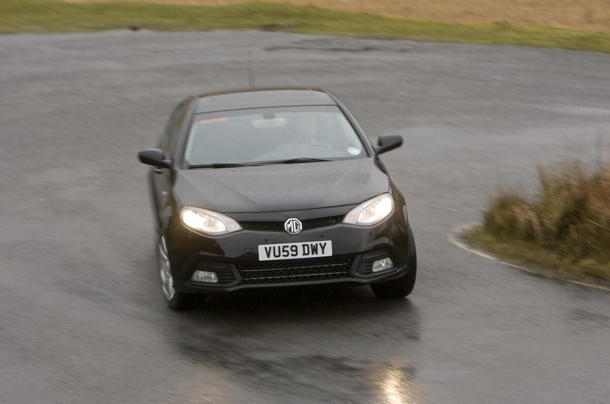 MG6 confirmed for 2011 launch