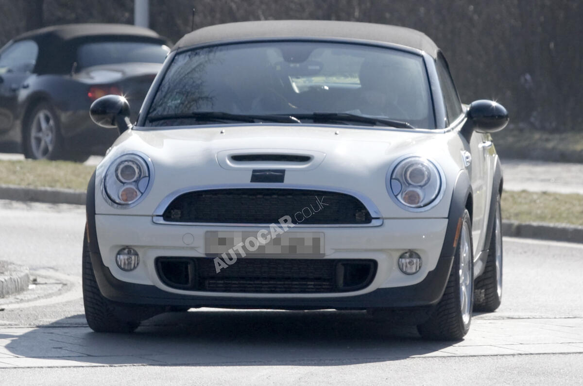 Mini Roadster - first pics