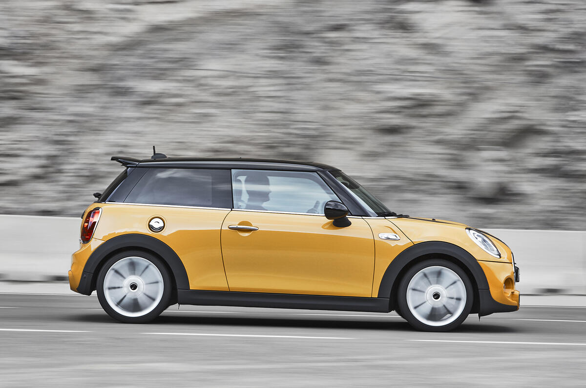 2014 Mini Cooper Sd Auto Uk First Drive Review Autocar