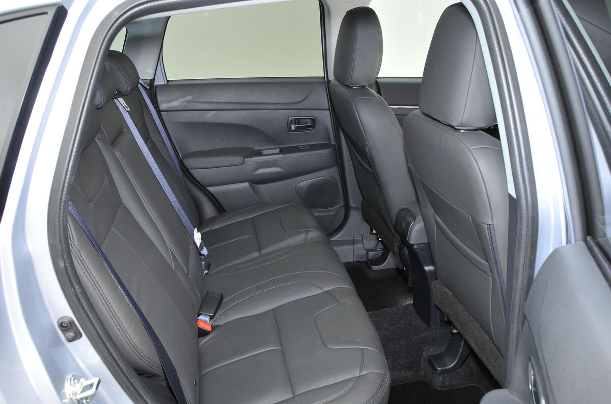 Mitsubishi ASX interior | Autocar Mitsubishi ASX interior | Autocar