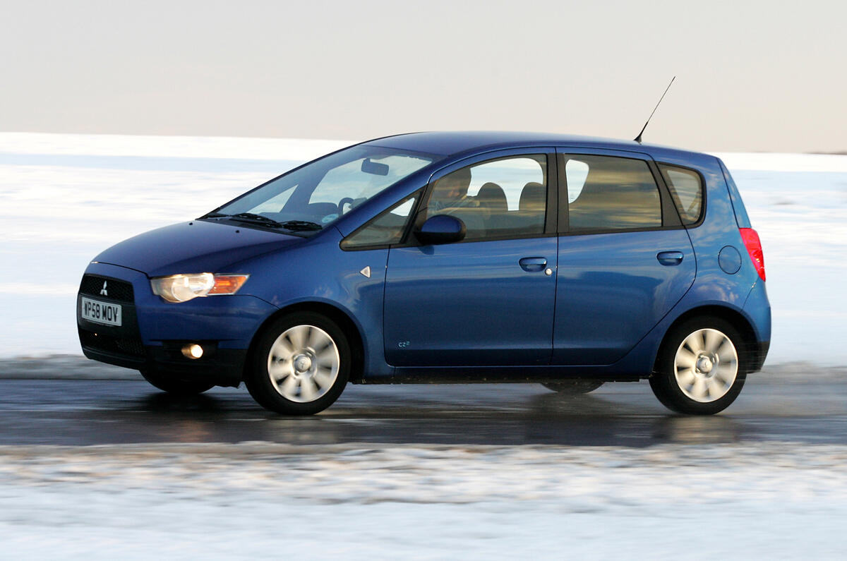 Mitsubishi colt 2013