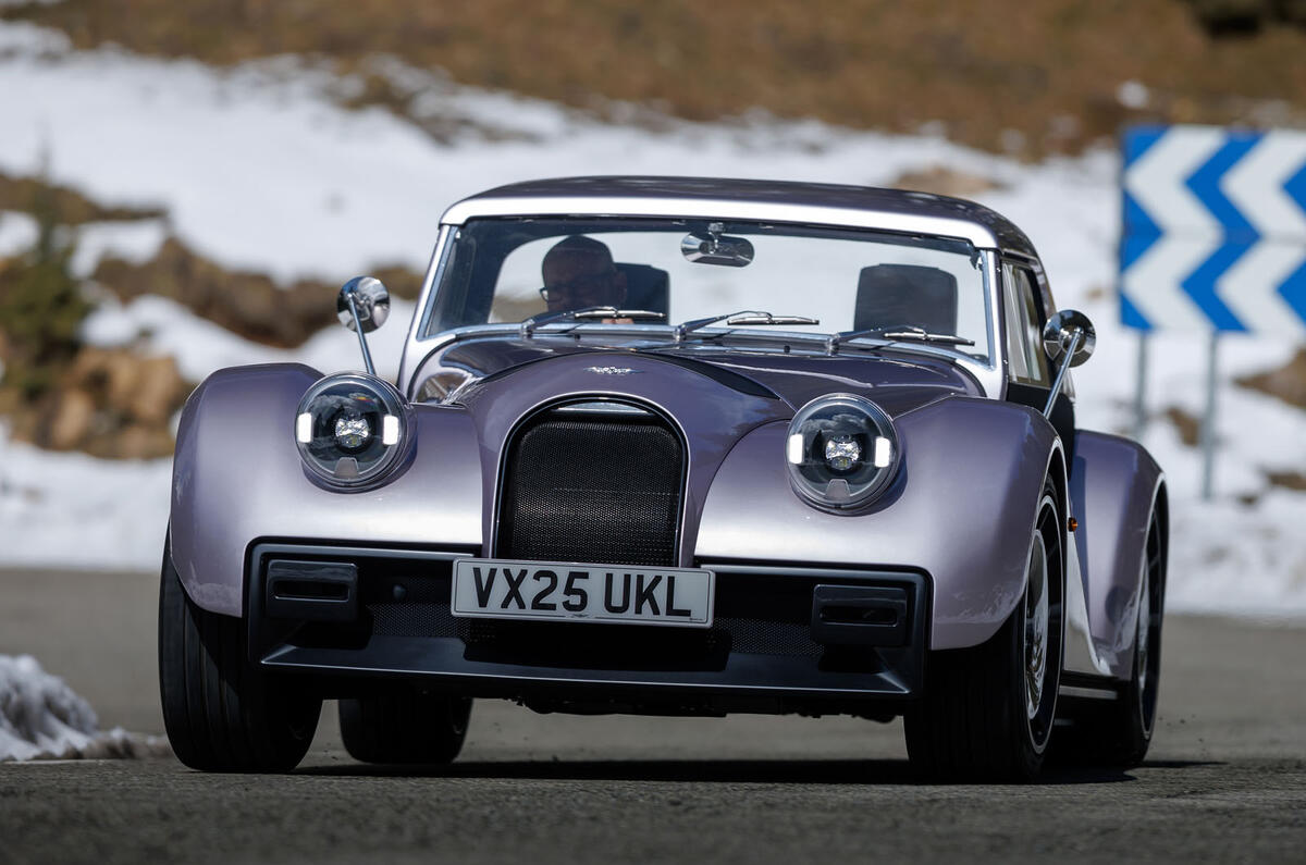 Morgan Supersport 2025 Review angle avant 045