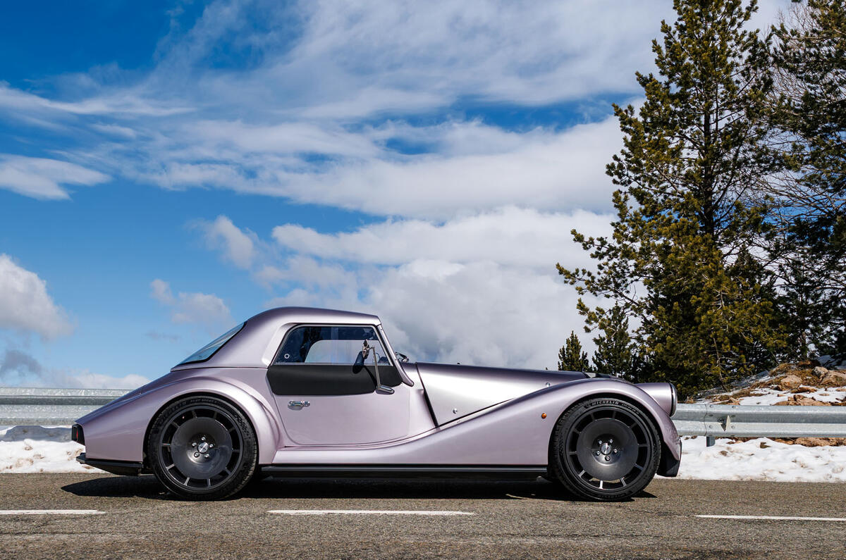Profil de la Morgan Supersport 2025 Review 014